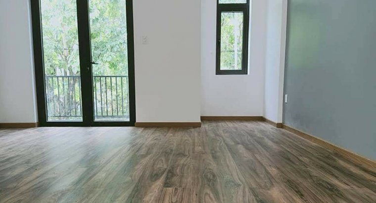 montadores de suelos laminados