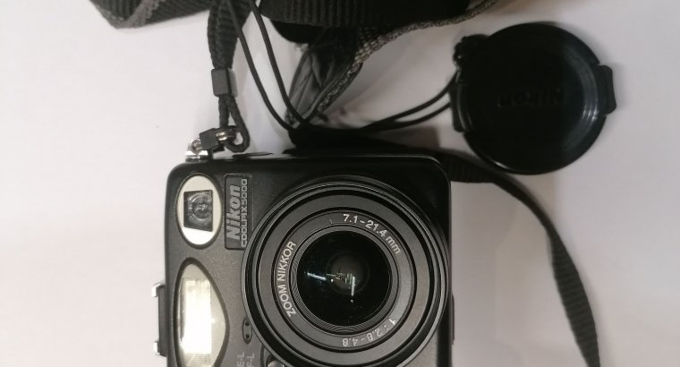 Nikon Coolpix 5000 – Cámara digital de 5 MP con zoom óp
