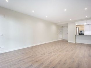 suelos de maderas laminados vinilos spc