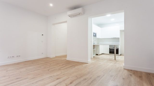 suelos de maderas laminados vinilos spc