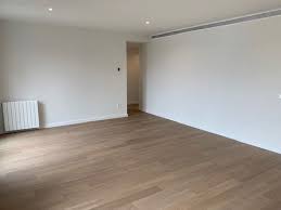 suelos de maderas laminados vinilos spc